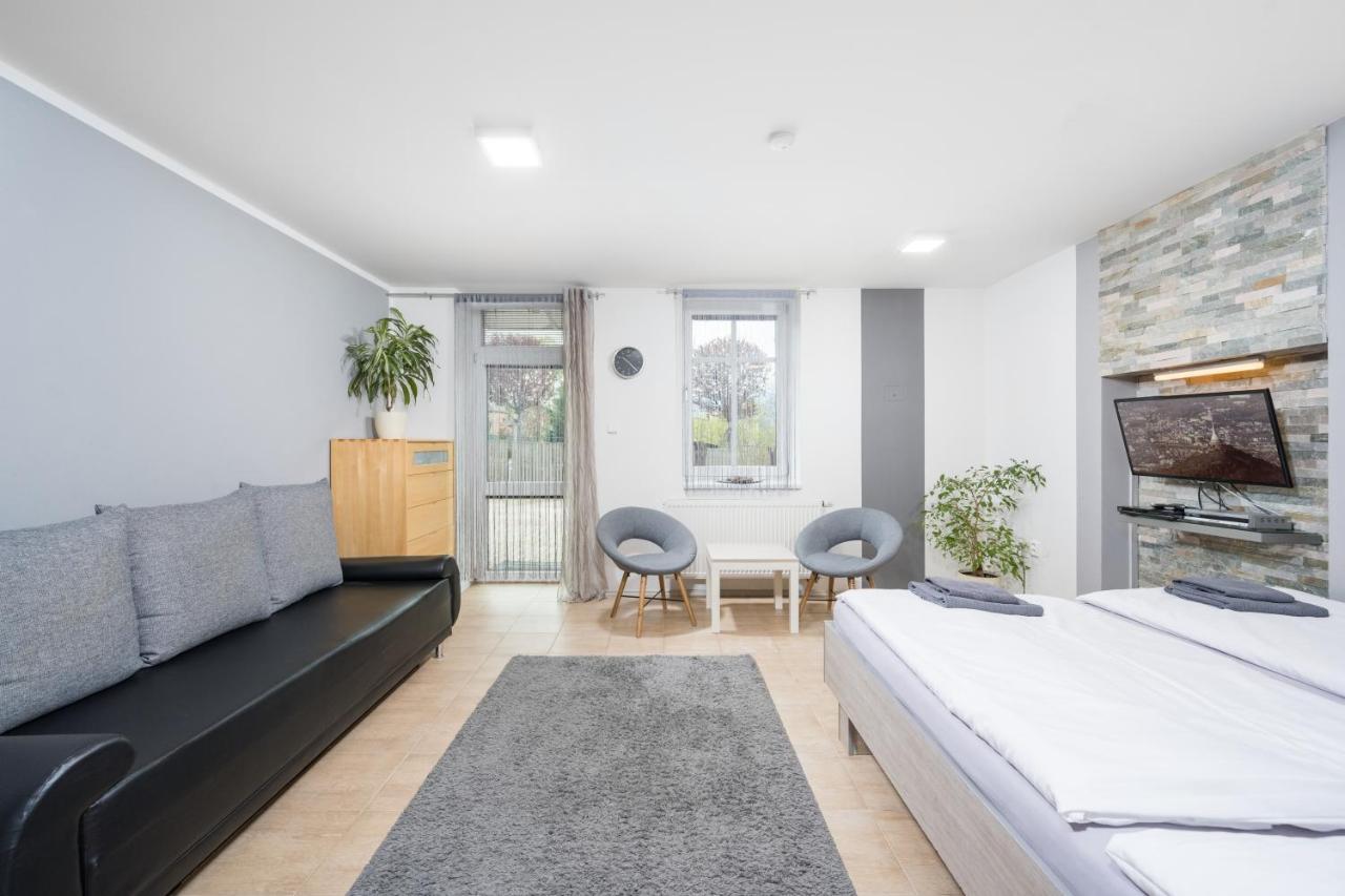 Apartma Sungarden Liberec Extérieur photo